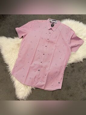 Point Zero  Men’s Pink Short-Sleeve Button-Up Shirt